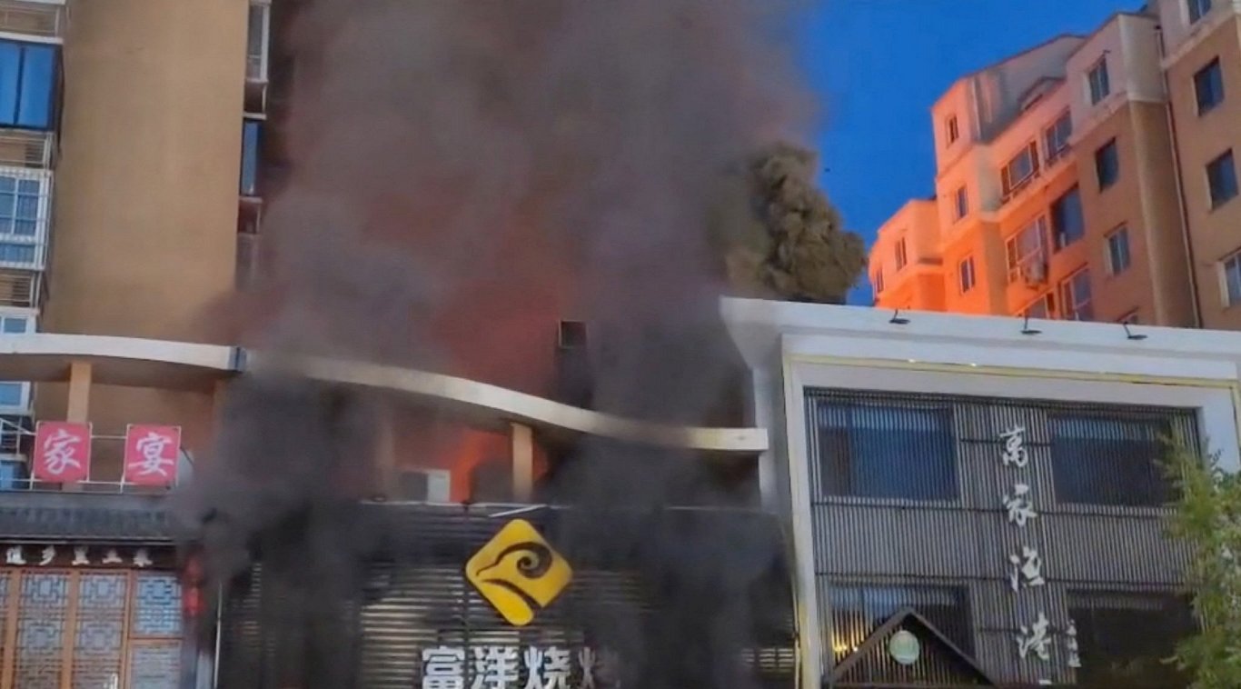 Sprādziens restorānā Ķīnas dienvidaustrumu pilsētā Jiņčuaņā