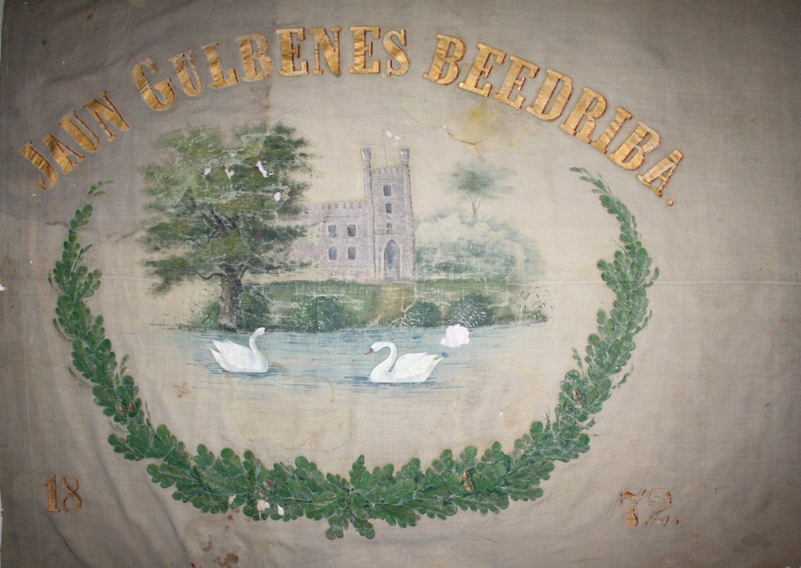 Jaungulbenes dziedāšanas biedrības karogs, 1872. gads