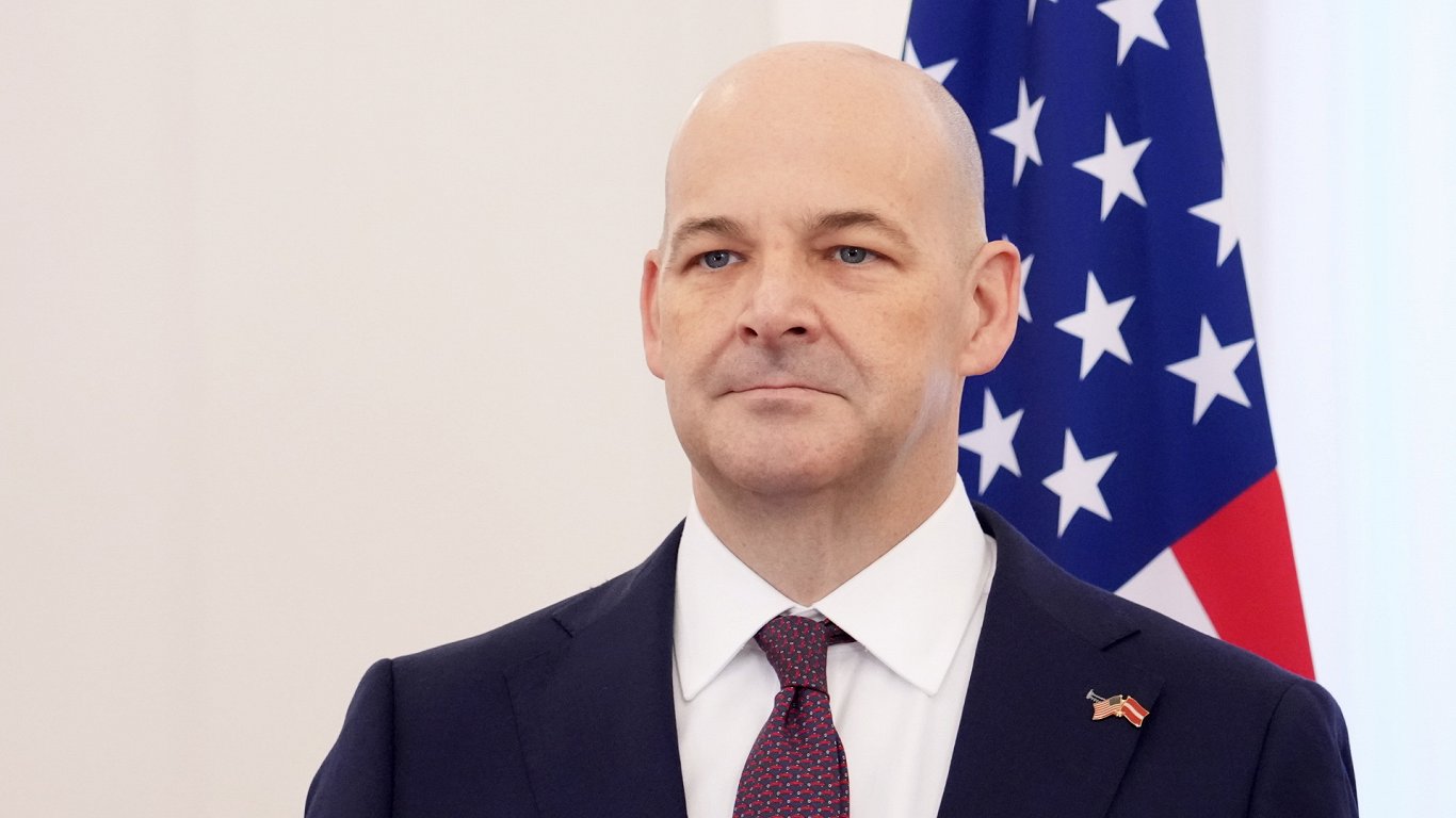 Чрезвычайный полномочный посол США в Латвии Кристофер Робинсон