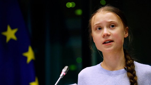 Vides aktīviste Tūnberga aicina saukt Krieviju pie atbildības par Kahovkas HES uzspridzināšanu