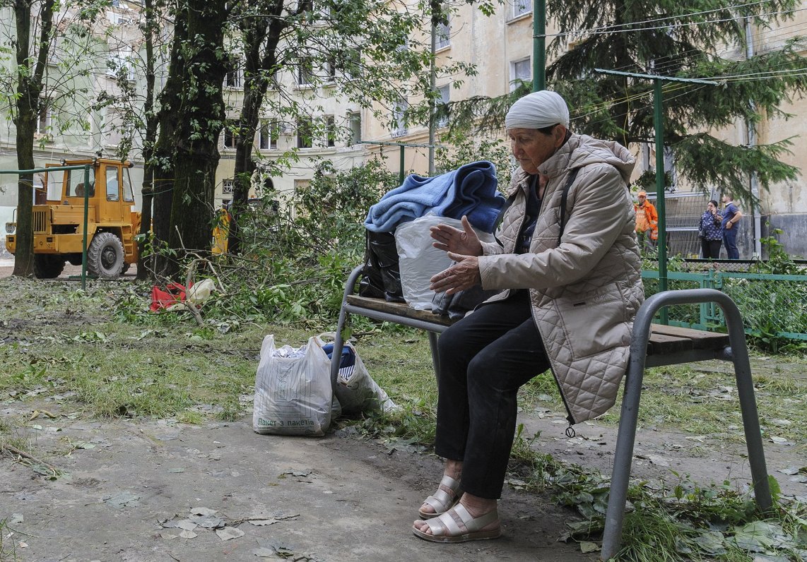 Галина, раненая жительница разбомбленного дома. Украина, Львов, 07.07.2023.