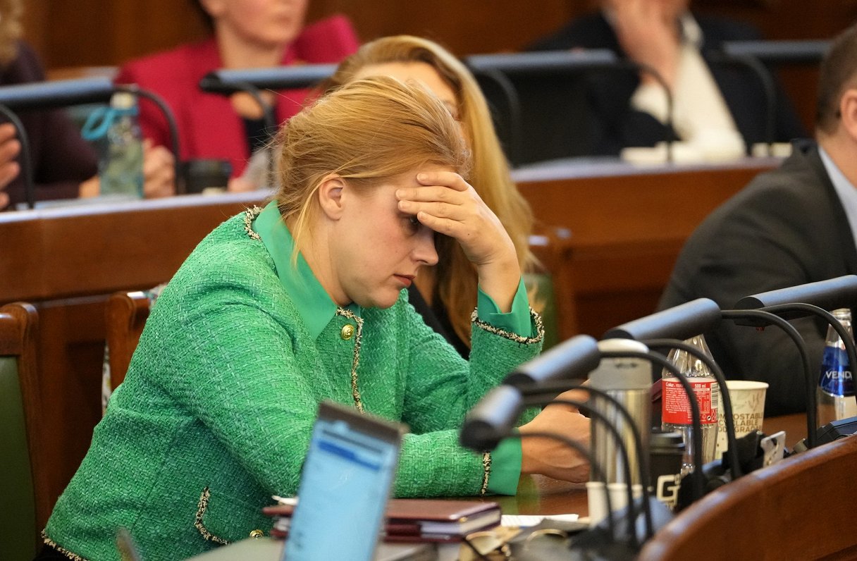 Labklājības ministre Evika Siliņa piedalās Saeimas ārkārtas sēdē,  09.03.2023