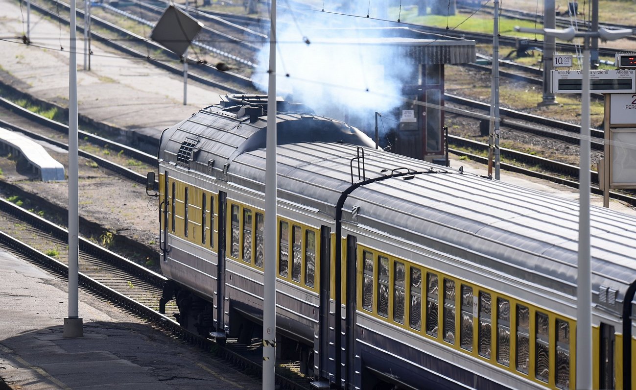 No pirmdienas 45 vilcienu reisos biļetes darbadienās būs par 20% lētākas