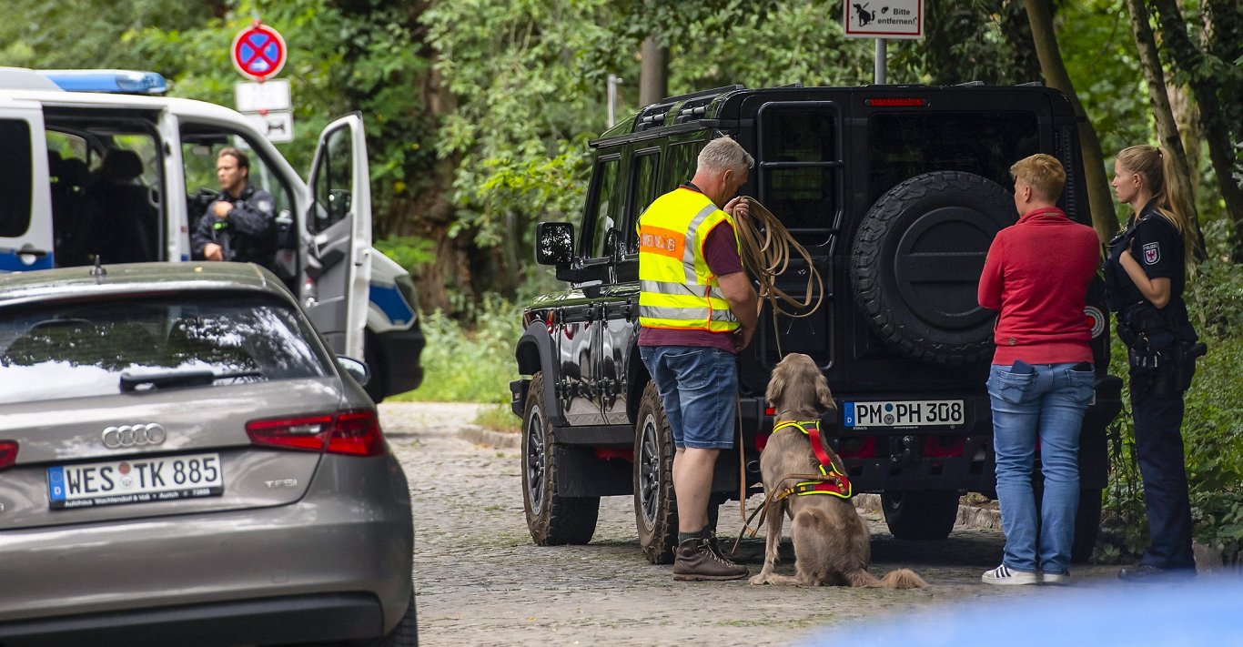 Vācijas policija īsteno izbēgušā plēsēja meklēšanas operāciju