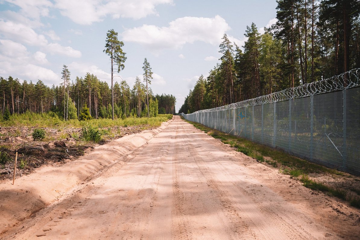 Žogs uz Latvijas-Baltkrievijas robežas