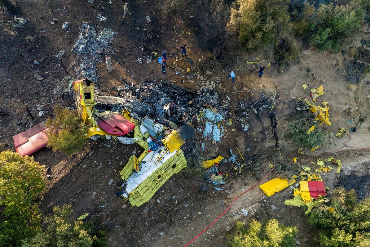 Lidmašīnas katastrofas vieta Evijas salā Grieķijā.