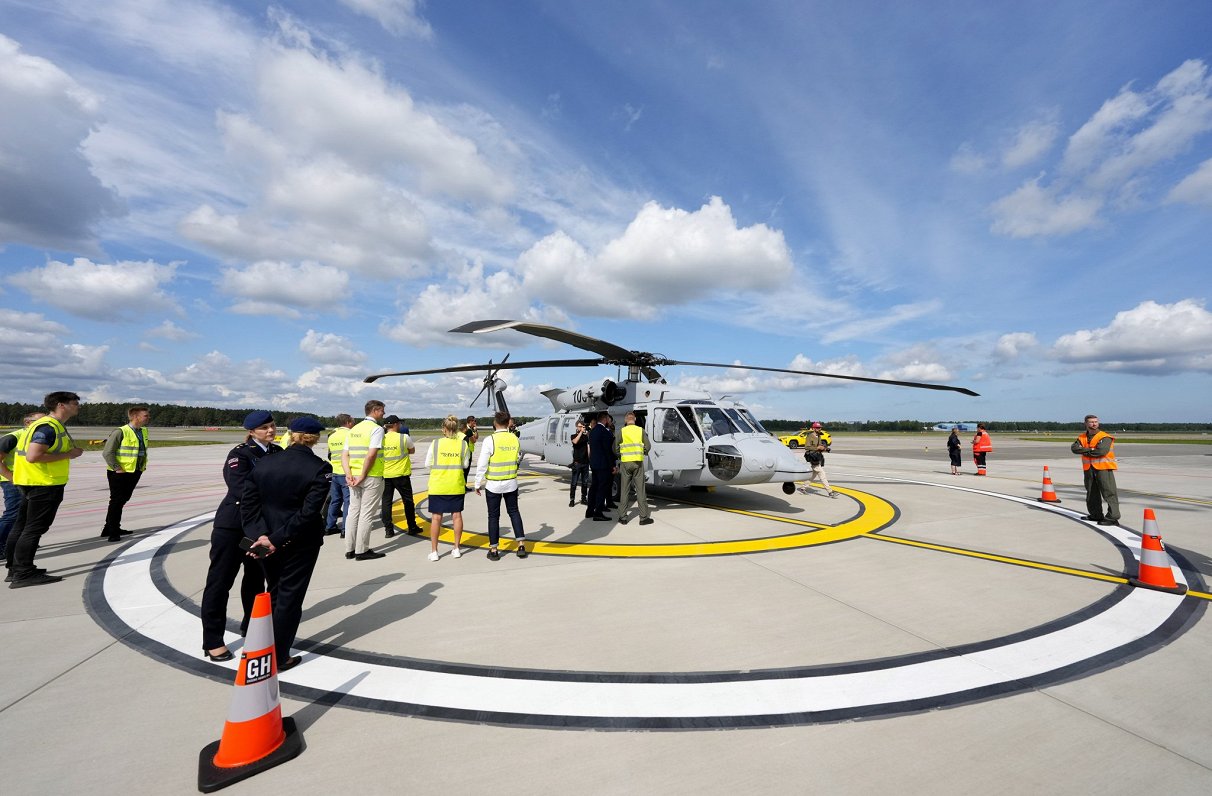 Открытие вертолетной площадки в аэропорту «Рига»