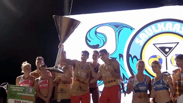 Ēbere/Konstantinova un angļi uzvar pludmales volejbola «Saulkrastu kokteilī». Spilgtākie mirkļi