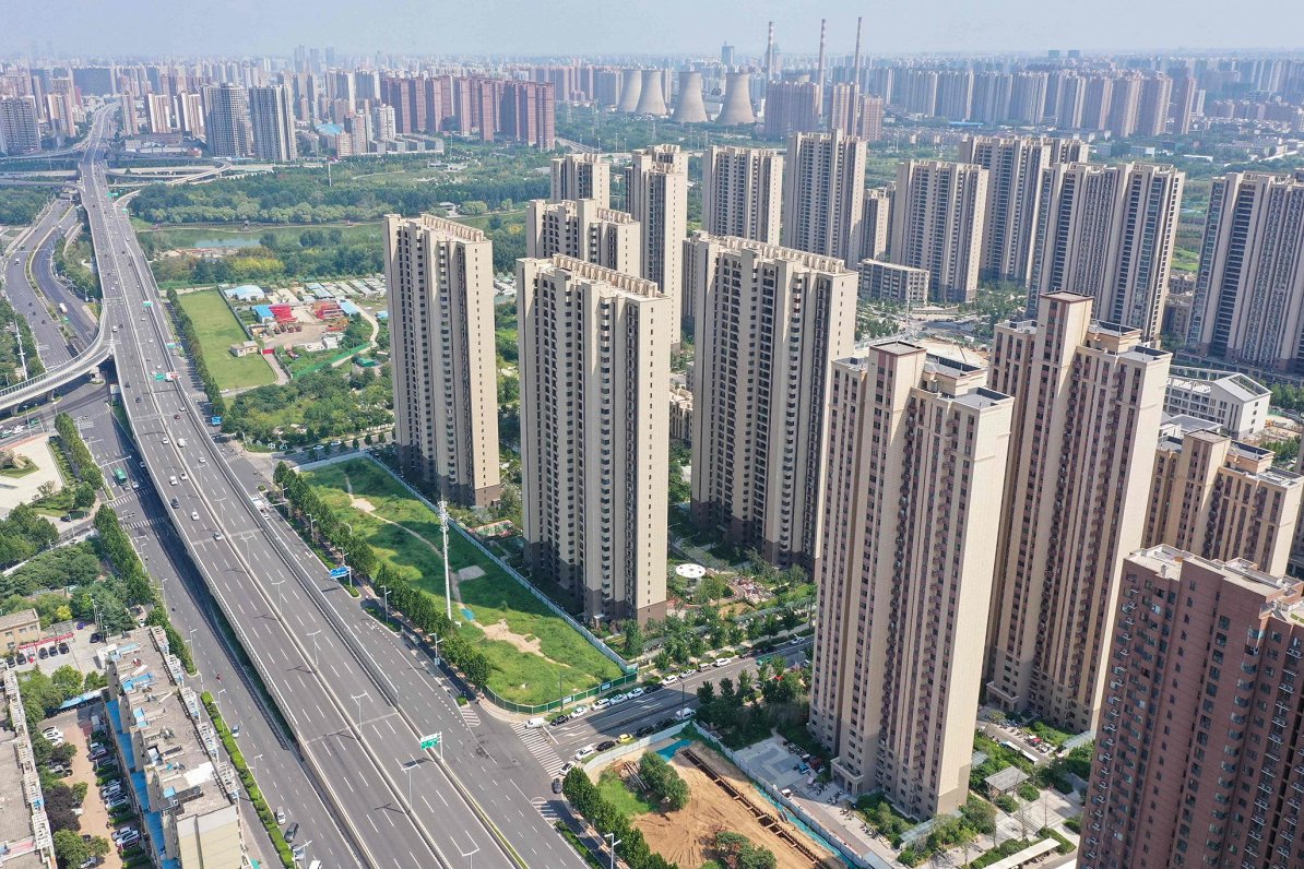 Ķīnas nekustamo īpašumu uzņēmuma &quot;Country Garden&quot; tirgotās ēkas lielpilsētā Džendžou