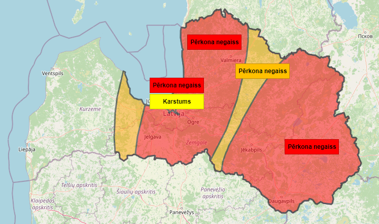Daudzviet Latvijā spēkā sarkanais brīdinājums par negaisu