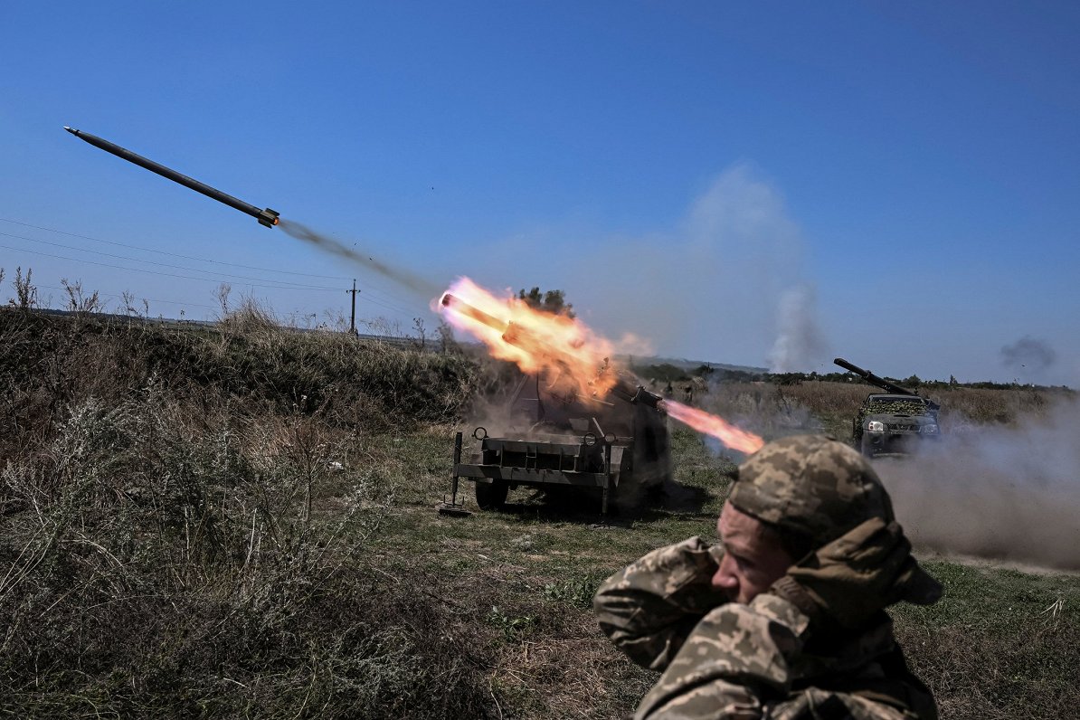 Тероборона стреляет по противнику. Украина, Запорожская область. Снимок сделан 19.08, распространен...