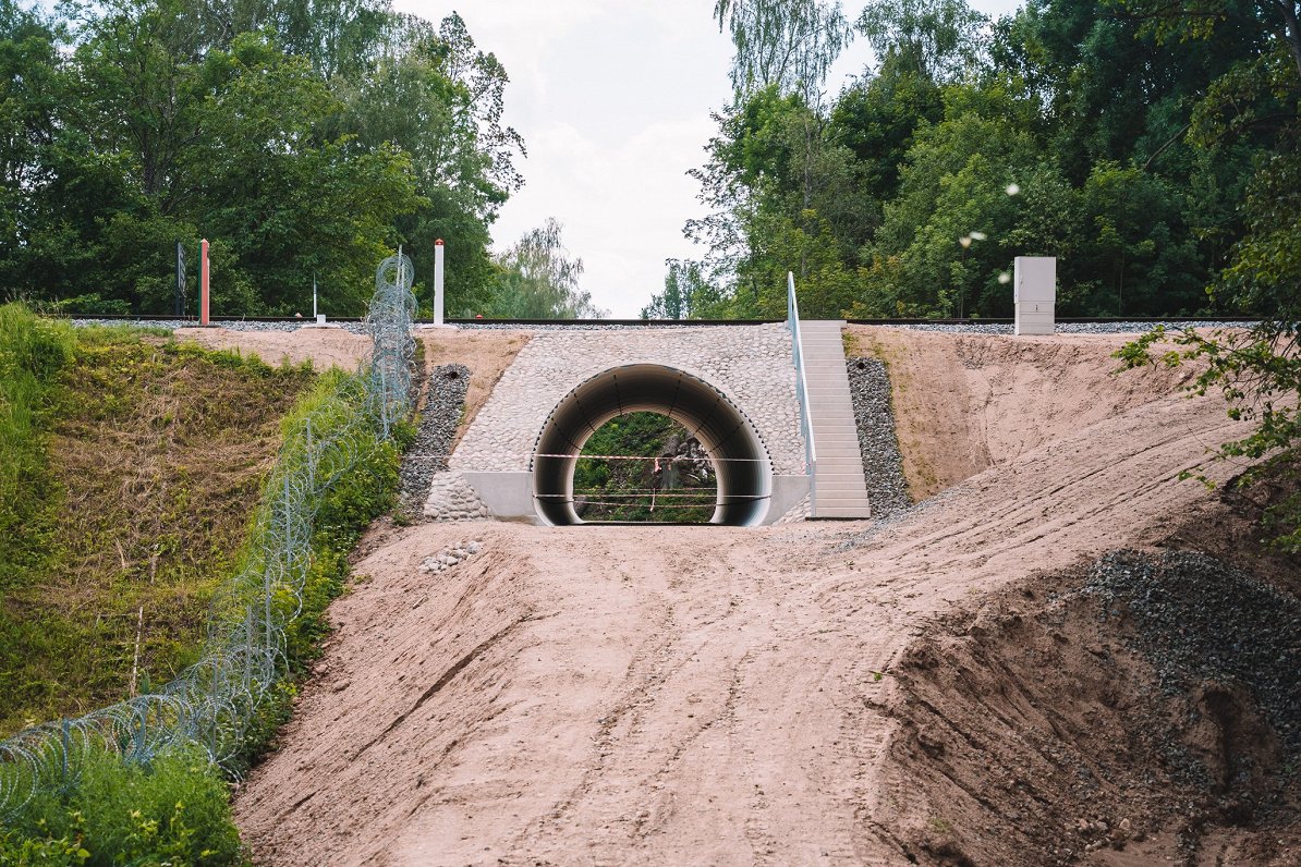 Liela tuneļa zem Latvijas-Baltkrievijas dzelzceļa nodošana ekspluatācijā / raksts