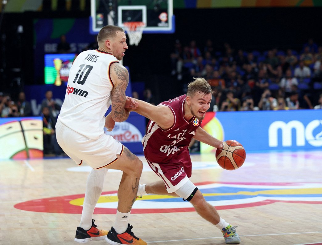 Latvija uzvar Vāciju aizraujošajā FIBA ​​Pasaules kausa izcīņā Manilā / Raksts