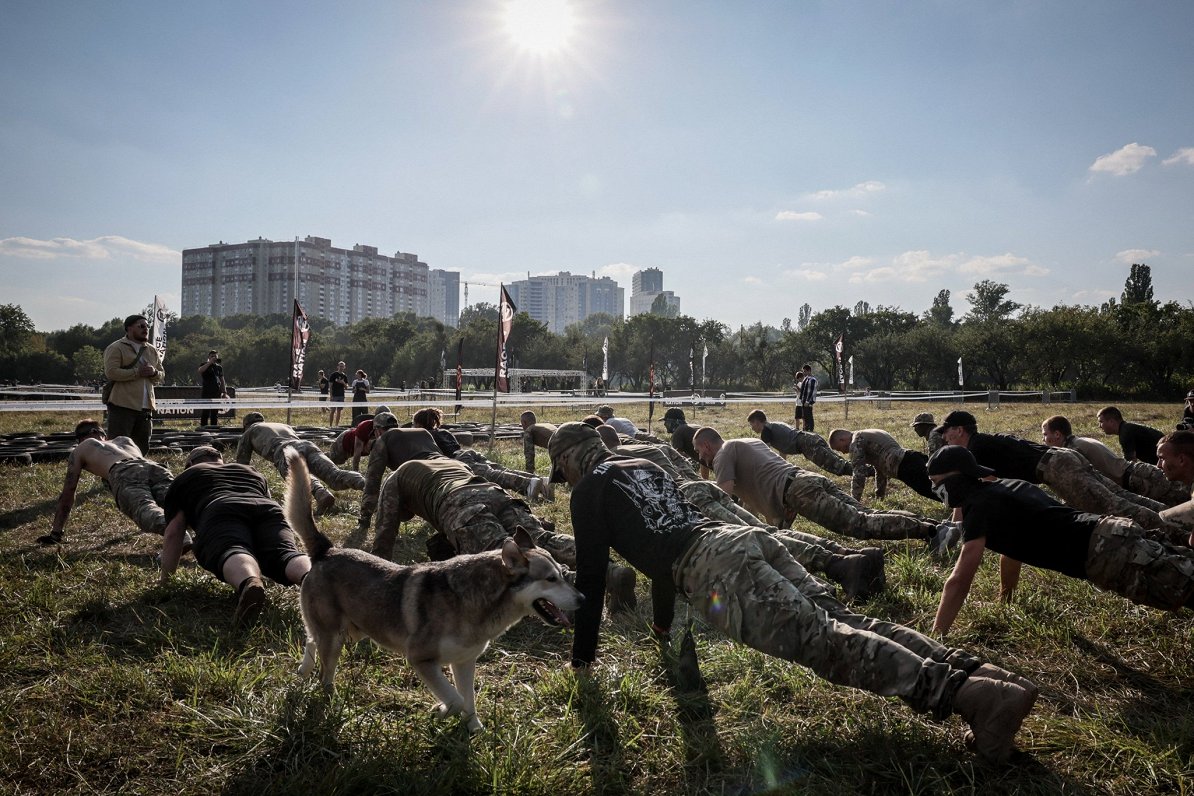 Ukrainas bruņoto spēku rīkots sporta pasākums Kijivā