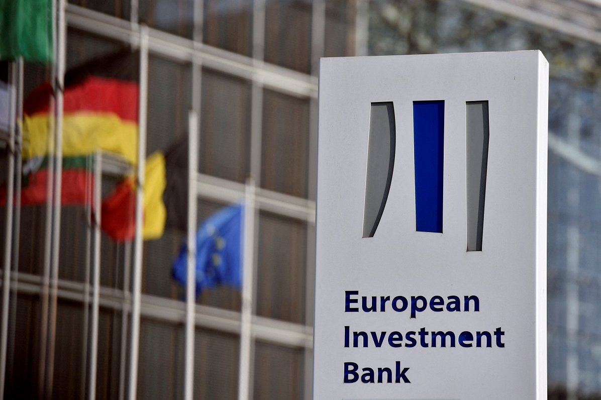 Saasinās cīņa par Eiropas Investīciju bankas prezidenta krēslu
