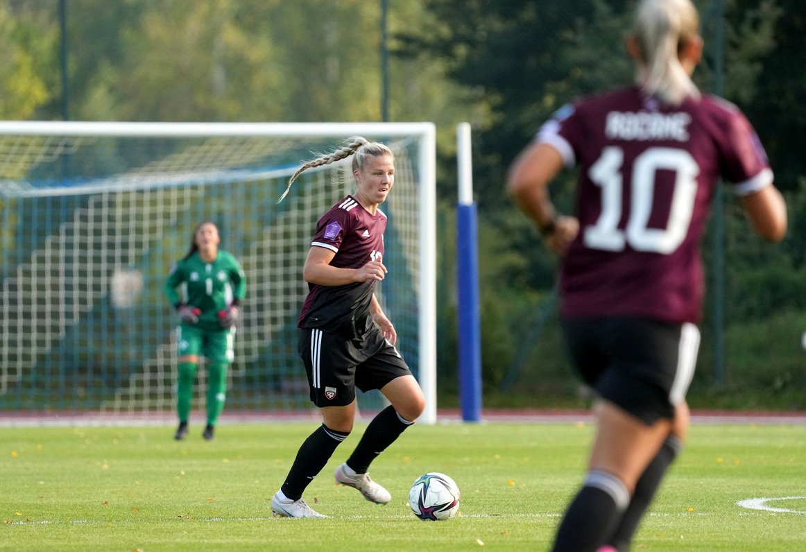 Latvijas sieviešu futbola izlase Nāciju līgas spēlē