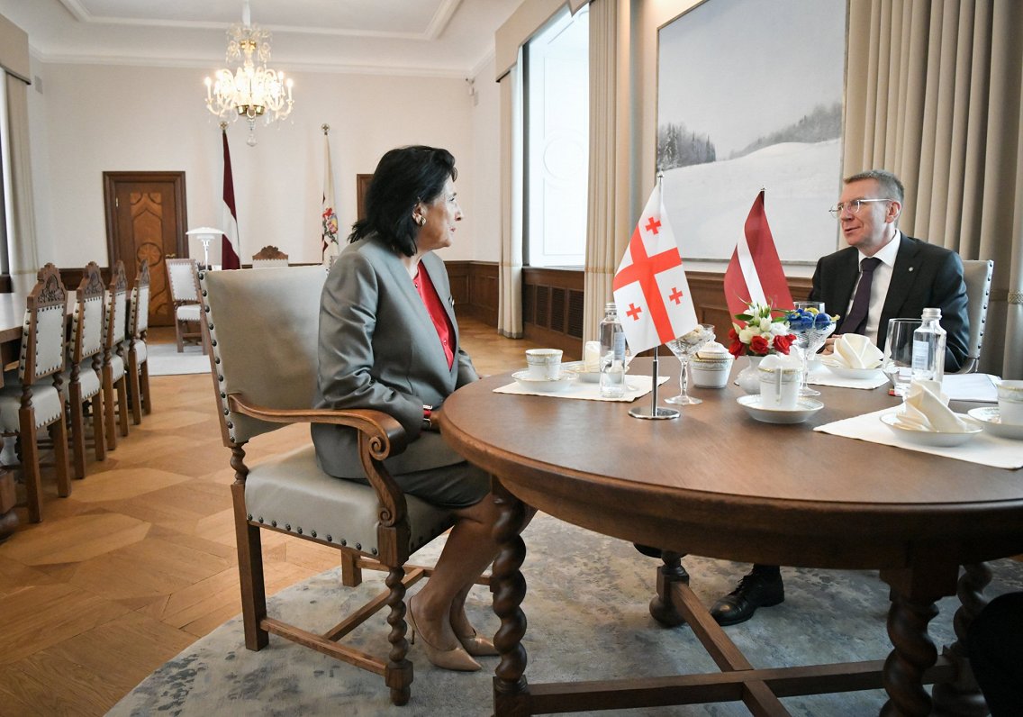 Valsts prezidents Edgars Rinkēvičs tiekas ar Gruzijas prezidenti Salomi Zurabišvili