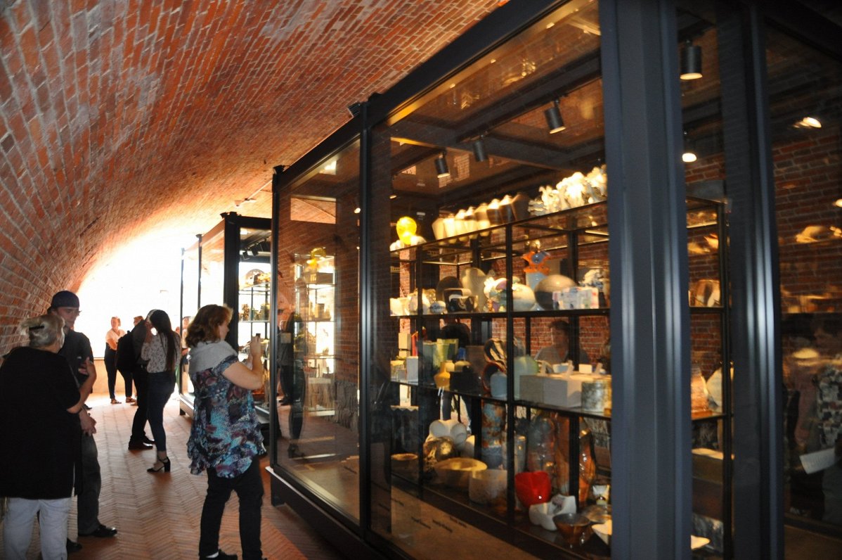 Открытие хранилища керамической коллекции в музее Ротко