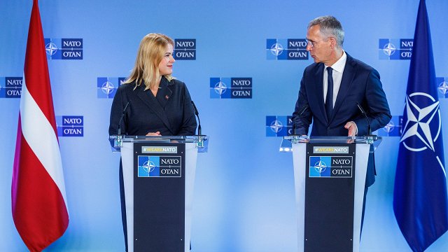 Siliņa Eiropas Komisijas un NATO vadībai apliecina – Latvijas ģeopolitiskais kurss nemainīsies