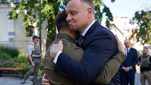 Ārpolitikas eksperti: Polijas un Ukrainas attiecību saspīlējums nebūs ilglaicīgs