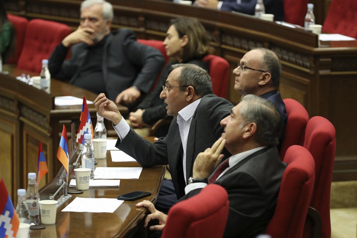 Armēnijas parlaments  lemj par Starptautiskās krimināltiesas Romas statūtu ratifikāciju