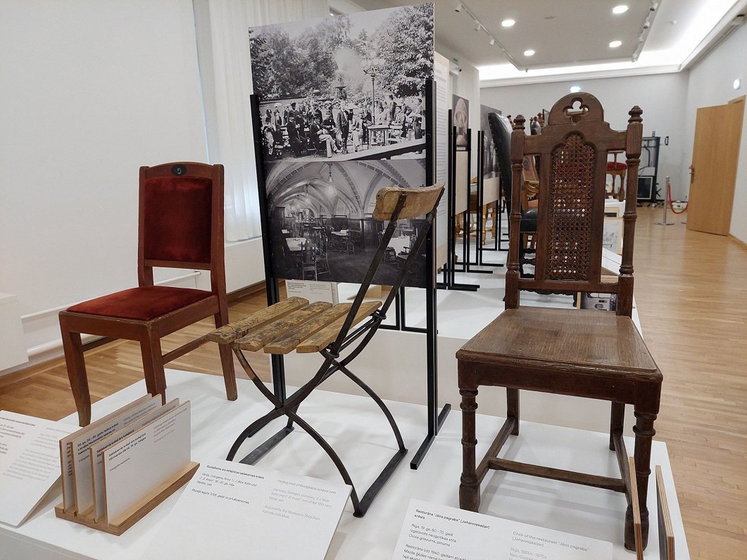 Izstāde &quot;Katram savs krēsls. Krēsli un sēdēšana Rīgā no 13. gadsimta līdz mūsdienām&quot;