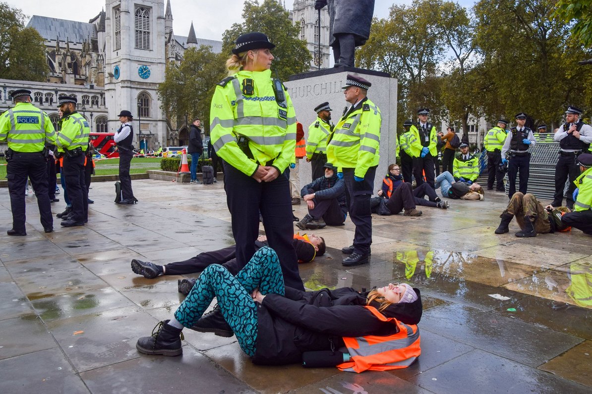 Vides aktīvistu protesta akcija Londonā