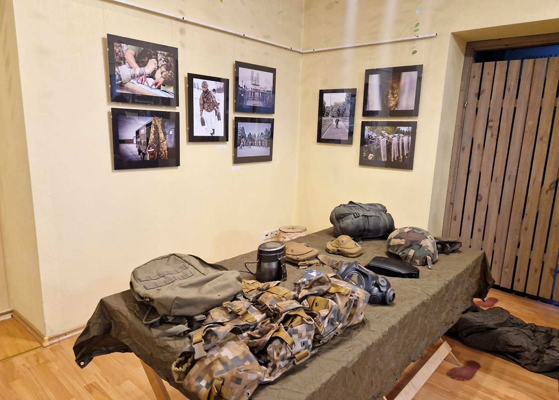 Karavīri viesojās Rēzeknes muzejā