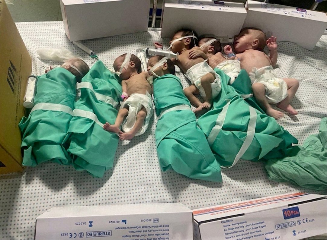 Priekšlaicīgi dzimušie bērni Al-Šifas slimnīcā Gazas joslā, izņemti no inkubatoriem elektrības pārrā...
