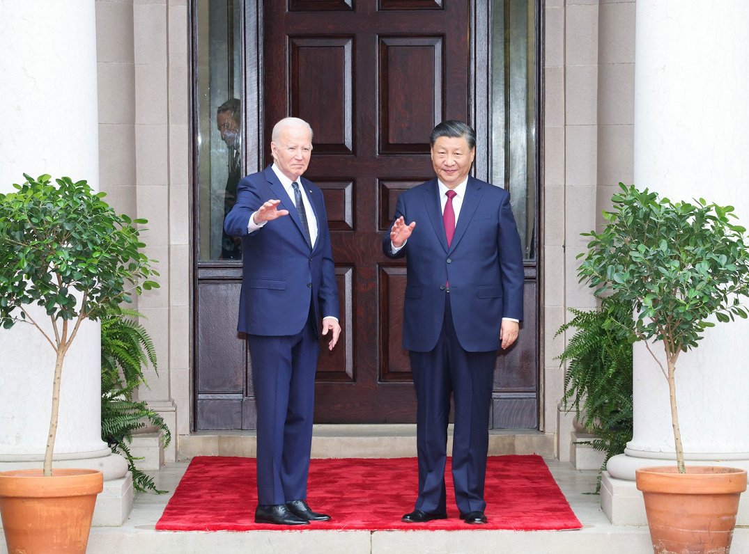 ASV prezidents Džo Baidens un Ķīnas prezidents Sji Dzjiņpins