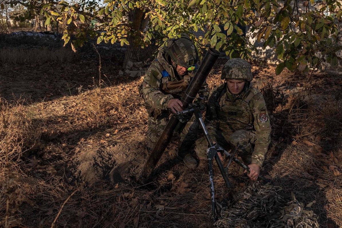 Ukraiņu karavīri Dņepras kreisajā krastā, Ukrainā
