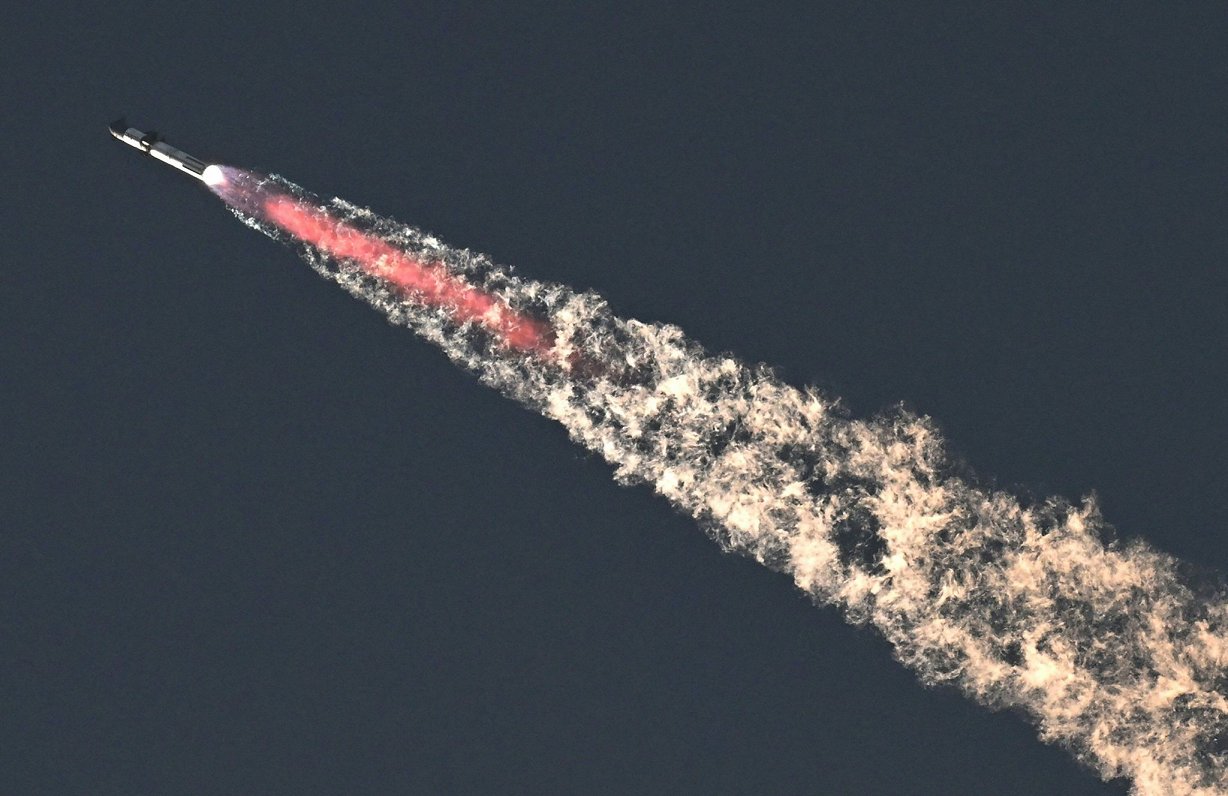 &quot;SpaceX&quot; raķete &quot;Starship&quot;, 2023. gada 18. novembrī