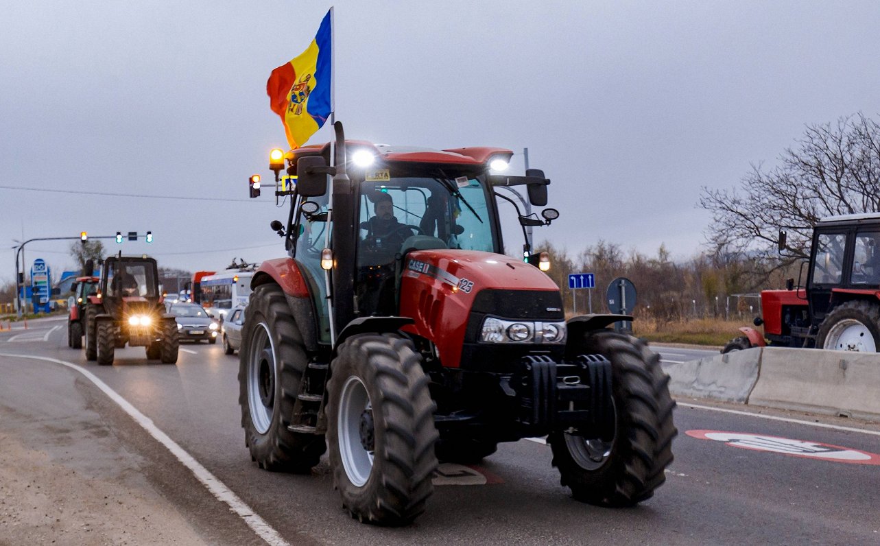 Moldovas lauksaimnieki piedalās protesta akcijā Kišiņevā
