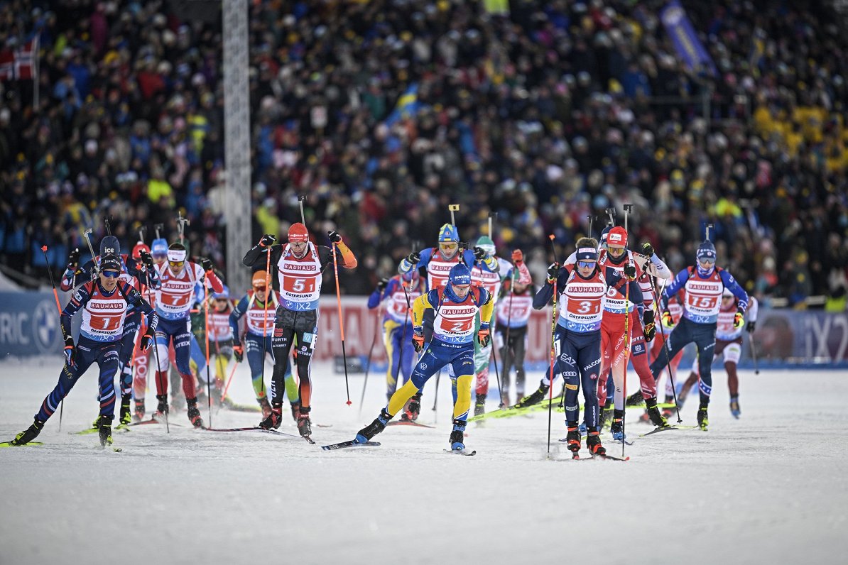 TIEŠRAIDE: Pasaules čempionāts biatlonā. Jauktā stafete