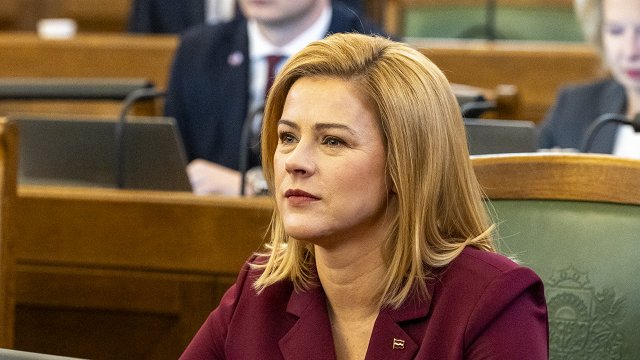 Siliņa aicina Saeimas deputātus 2024. gada budžetā skatīties pāri opozīcijas vai koalīcijas vērtējumam