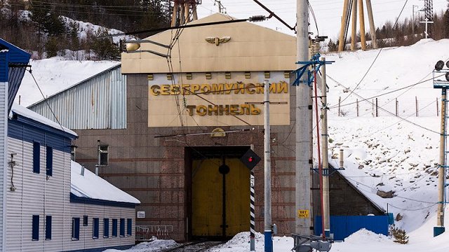 Ukrainas Drošības dienests noorganizējis sprādzienu Severomuiskas dzelzceļa tunelī Krievijā