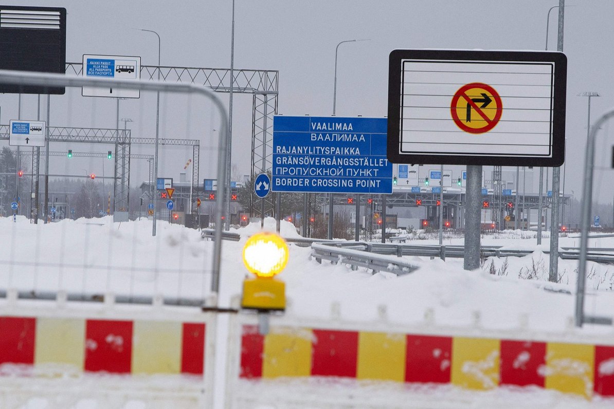 Uz nenoteiktu laiku slēgts Somijas un Krievijas robežpunkts