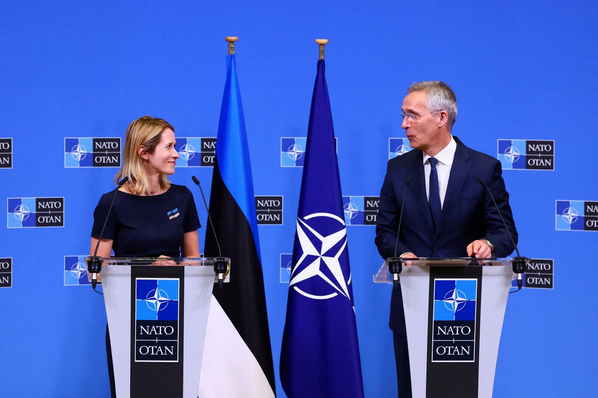 Igaunijas premjere Kaja Kallasa un NATO ģenerālsekretārs Jenss Stoltenbergs