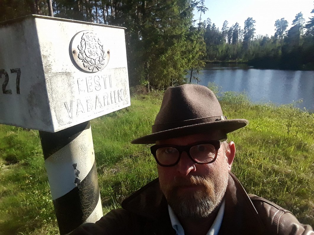 Glēzera ezers/Piirijärv uz Latvijas un Igaunijas robežas