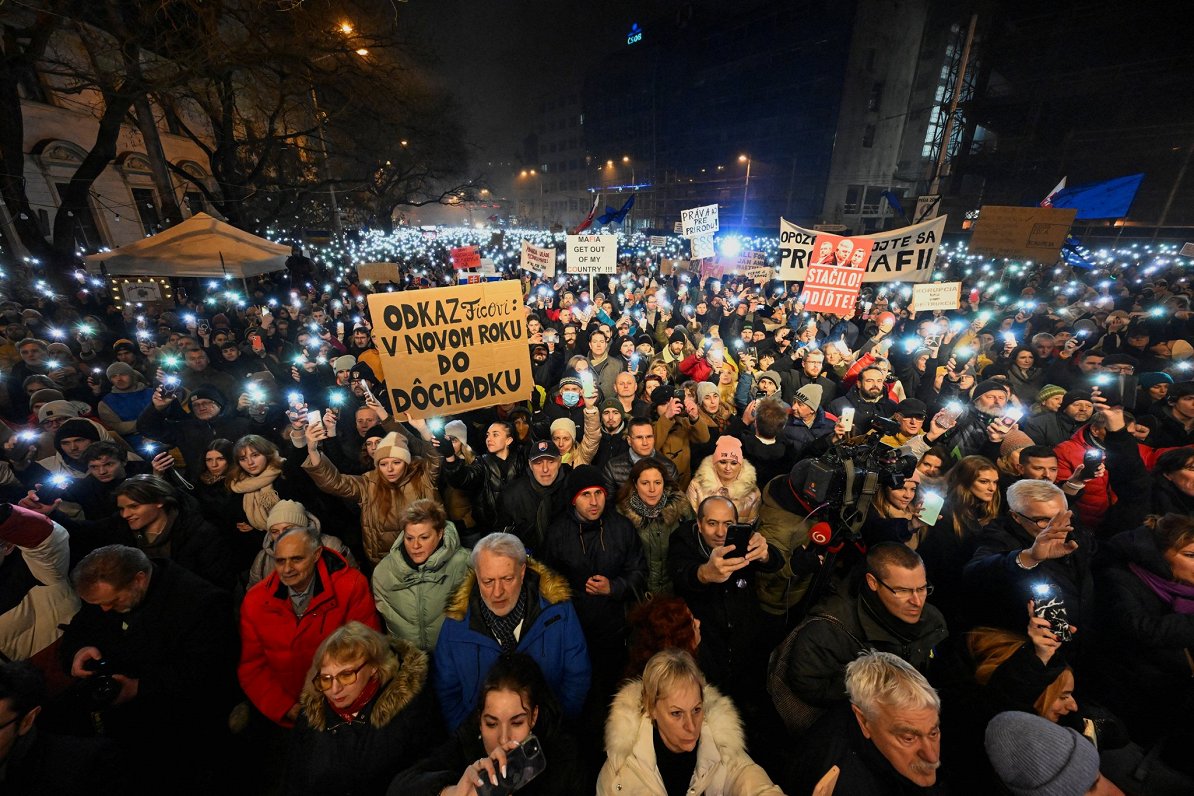 Protesta akcija Slovākijā pret speciālās prokuratūras likvidāciju.