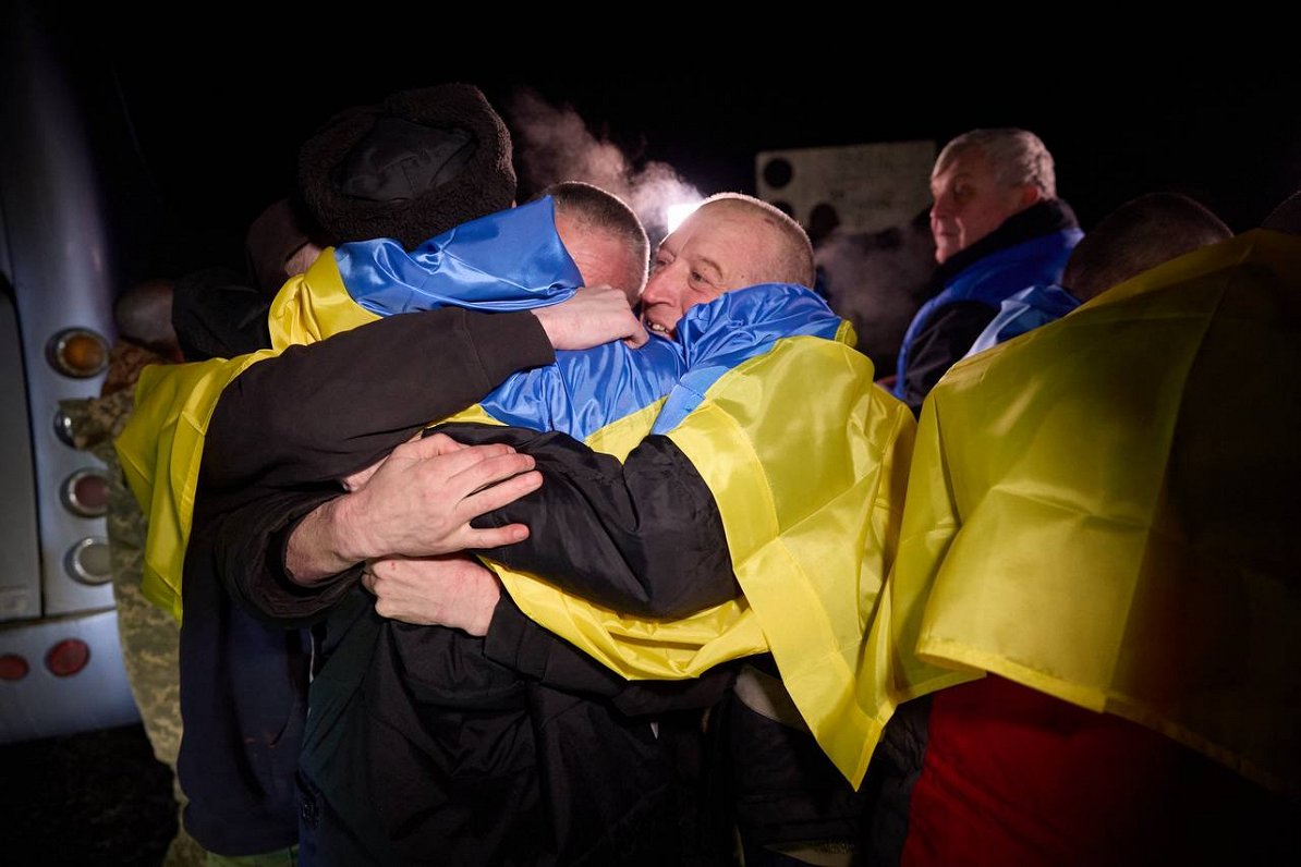 Karagūstekņu atgriešanās mājās Ukrainā