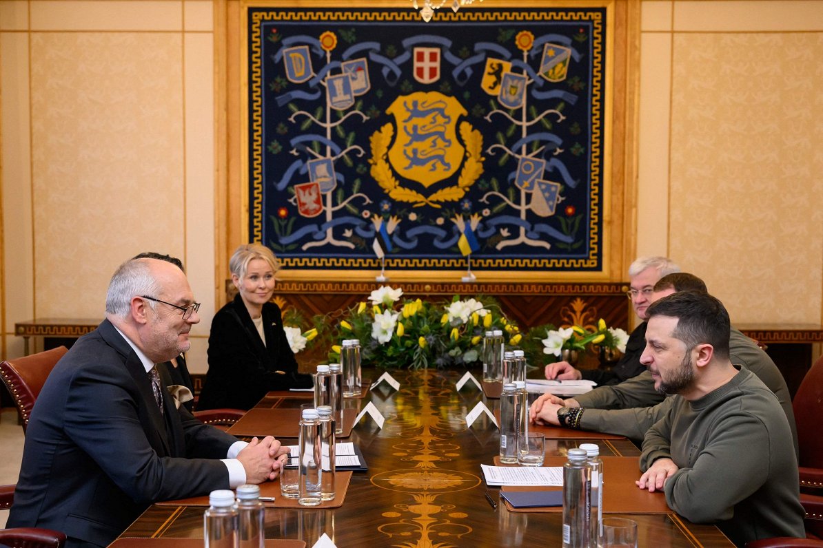 В Таллине Владимир Зеленский встретился с президентом Эстонии Аларом Карисом