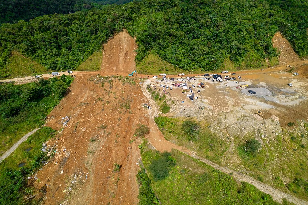 Pēc zemes nogruvuma Kolumbijā