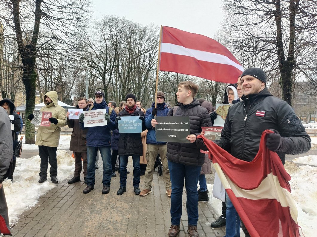 Protesta akcija pie Ministru kabineta ēkas Rīgā. 2024. gada 23. janvāris.