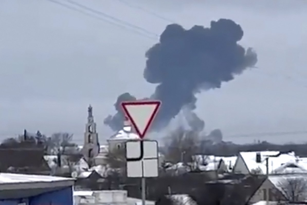 Militārās transportlidmašīnas avārija Krievijas pilsētā Belgorodā