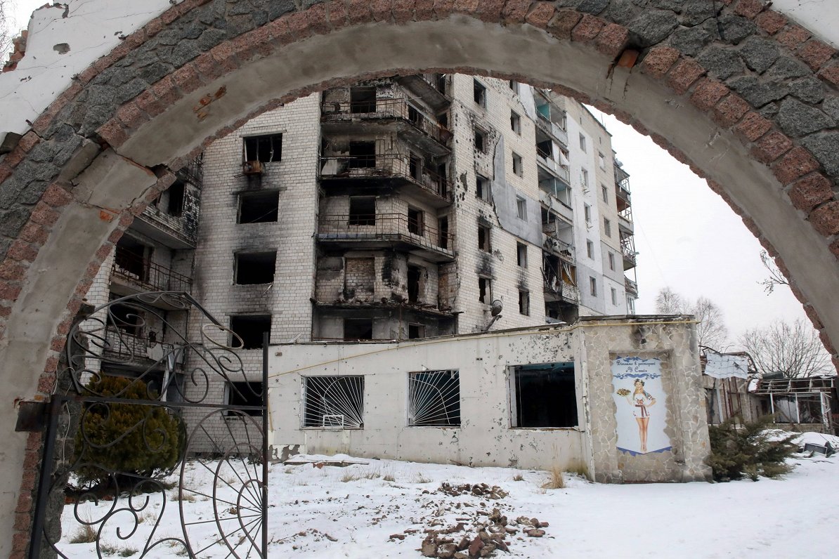 Ilustratīvs attēls: kara izpostītā Borodjankas pilsēta Ukrainā