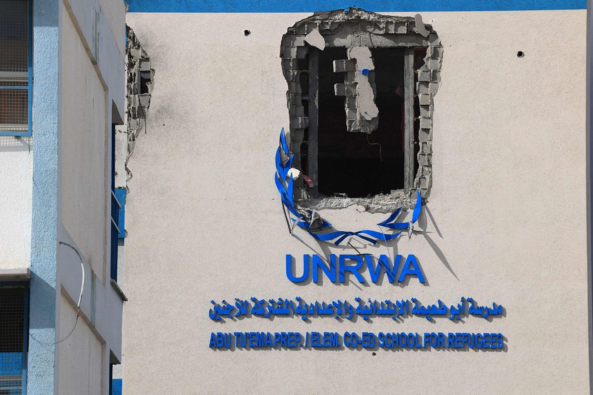 Apšaudēs Gazas joslā cietusi ANO Palestīniešu bēgļu lietu aģentūras (UNRWA) skolas ēka