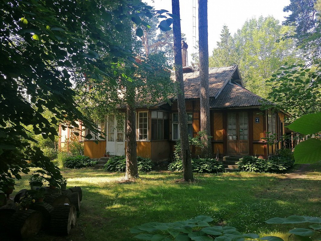 Pētera un Marijas Federu māja Asaros, Parka ielā 4 (šodien - Induļa ielā 4). Māja piederēja Latvijas...