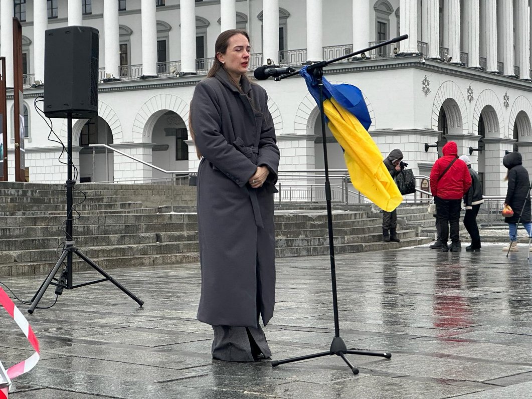 Nobela Miera prēmijas laureāte Oleksandra Matvičuka piedalās piemiņas pasākumā Maidana laukumā Kijiv...