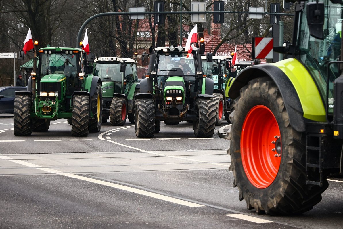 Austrumeiropas zemnieki plāno protestu;  Latvieši var pievienoties / raksts